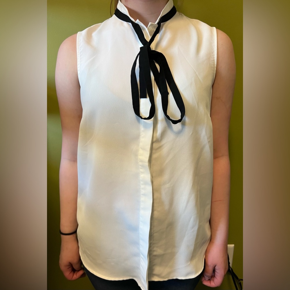 H&M tie-collar blouse